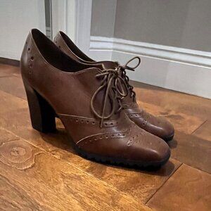 Franco Sarto Brown Oxford Heels, Size 9